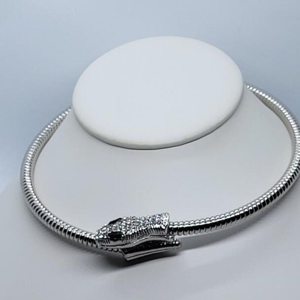 New, Not Worn, Black Glass And White Austrian Snake Link Chain Necklace
